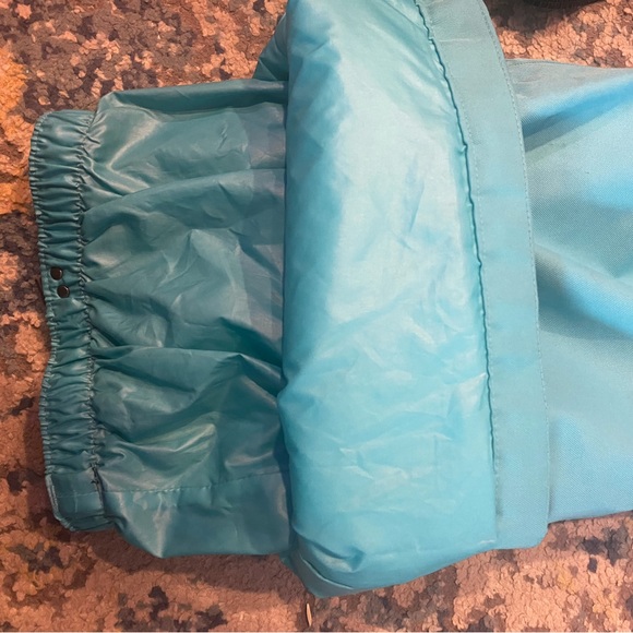 Under Armour Snowpants — Womans Medium - Picture 5 of 10